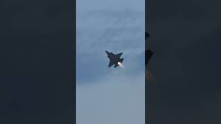 F35 Breath taking Tactical Pitch afterburner lights up the sky [upl. by Parrnell298]