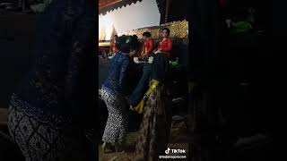 LINTANG kairo mau naik panggung trending budaya wayang sinden shorts song viralshort jogja [upl. by Jackelyn]