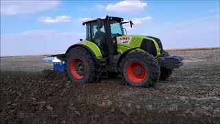 Демонстрация трактора CLAAS AXION 850 с плугом LEMKEN Juwel на Юге Казахстана [upl. by Sevart]