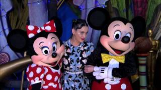 Katy Perry visits Mickey amp Minnie on Fourth of July at Walt Disney World [upl. by Adym]