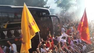 Galatasaray derbiye böyle uğurlandı [upl. by Akeylah188]