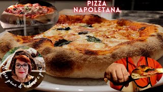 PIZZA NAPOLETANA con lievito madre cotta nel forno di casa [upl. by Kurtzman9]