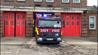 A381 Mill Hill Mill Hill’s Dual Purpose Ladder responding to an emergency [upl. by Sorkin227]