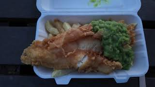 MOBILE FISH amp CHIP VANexcuse the gulping amp chomping soundsfish chipsamp peas x3£25 [upl. by Zales]