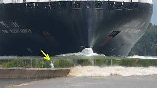 Watch Yang Ming Container Ship Maneuver a Sharp Turn – Massive Waves Follow [upl. by Reeve]