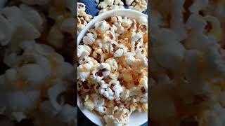 الفشار الذرهبالسكر والزبدةshorts foodpopcorn [upl. by Roberts449]