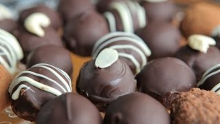 шоколадные конфеты с орехами и коньяком Rum Balls [upl. by Lavinia]