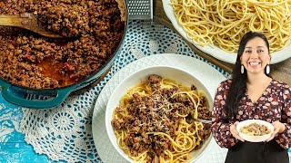 Greek Spaghetti amp meat Sauce Macaronia me Kima [upl. by Edia398]