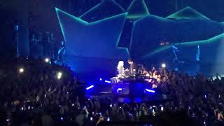 Lady Gaga and Bradley Cooper perform Shallow live in Vegas [upl. by Anerual3]