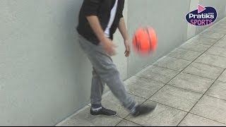 Football Freestyle  Le tour du monde par Gautivity double champion du monde  Sport [upl. by Zilef]