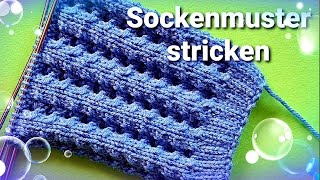 Sockenmuster stricken [upl. by Ahsiekyt]