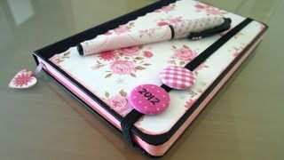 Manualidades de papel Cómo decorar una agenda Moleskine Tutorial [upl. by Nalepka]