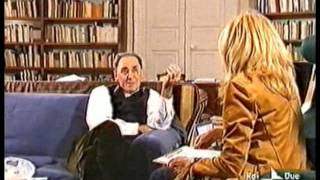 Franco Battiato intervistato da Amanda Lear  Cocktail damore 2002 [upl. by Elvyn]