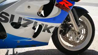 Gsxr 600 SRAD 1999 [upl. by Tabbi]