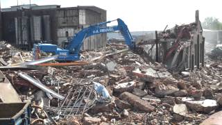 Sloop van de suikerfabriek  Demolition of the sugarfactory Puttershoek part 2 [upl. by Ronda]