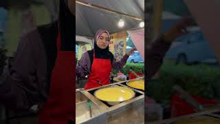 KAKAK CANTIK MASAK APAM BALIK malayfood kuhotmalaysia food malaysianfood streetfoodideas [upl. by Aiyot]