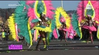 Le Carnaval de Nice bat son plein [upl. by Mesics]