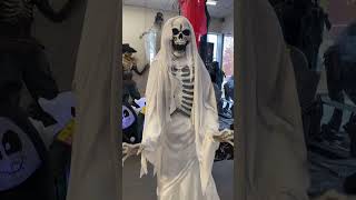 💀👻Lurching Ghost 6’ tall🎃 2024 halloween animatronics biglots haunted skeleton [upl. by Nyahs644]