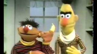 Bert en Ernie Banaan in je oor helemaal [upl. by Yak]