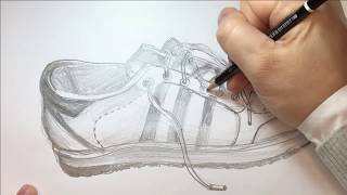 Come disegnare delle scarpe da ginnastica Tutorial [upl. by Nicodemus]