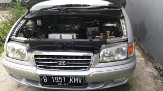 Test mesin Hyundai Trajet 2000cc [upl. by Nehttam538]