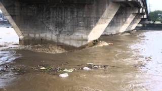 Manggahan Floodway during Typhoon Pedring 27Sep2011 [upl. by Rafter428]