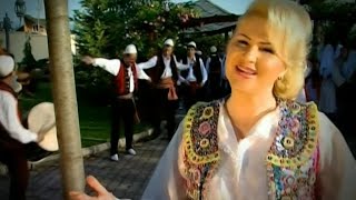 Shyrete Behluli  Dasma kosovare Official Video [upl. by Domel]