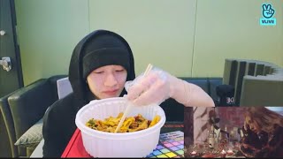 Bang Chan playing SOMIs Anymore while mukbang  Chans Room Ep142 [upl. by Goines876]