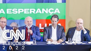 Ato de Lula com Meirelles espelha esforço por voto útil  CNN 360° [upl. by Allenotna]