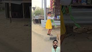 Ladki to kurkure Ke packet Bhi Kha Gayi Dukaan Wale ko pata nahin chala comedy funny dance love [upl. by Ailil42]