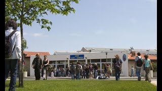 Présentation générale du lycée public StExupéry de La Rochelle [upl. by Anabel594]