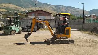 MINIESCAVATORE JCB 18Z CARRO VARIABILE 2021 [upl. by Kata]