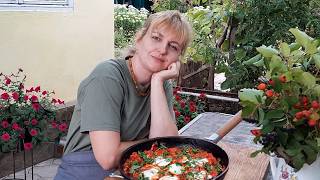 A simple and easy breakfast SHAKSHUKA [upl. by Ing309]