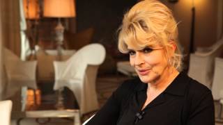 Interview de Fanny Ardant pour le film les Beaux Jours [upl. by Nahtaoj]