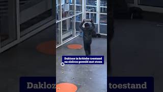 Dakloze man in kritieke toestand na zinloos geweld met steen nieuwsblad [upl. by Yatnahs465]