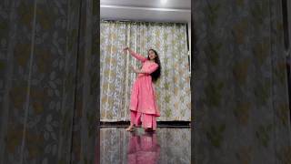 Hey minnale❤️🥰 shishiravlogs amaran minnale chaya dance viral trending saipallavi explore [upl. by Ellebyam]