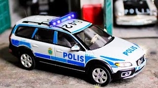 Voiture de police pour bébés  Le dessin animé pour les enfants  Vidéo Éducative de Voitures [upl. by Keil]