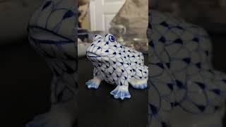 Herend quotStylequot fishnet porcelain frog sculpture [upl. by Malinin421]