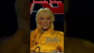 Donatella rettore splendido splendentebravacommentakaraokepinodalex donatella perte [upl. by Thorsten]