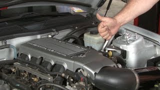 Mustang GT Intake Manifold Cover and Extension 20052009 Installation [upl. by Oneil830]