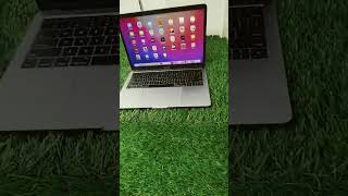 MacBook pro 2017 8256 [upl. by Eanel]