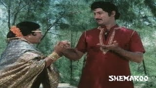 Sakkanodu comedy scenes  Sobhan Babu amp Maruthi Rao prank Vijayashantis mom [upl. by Kinney596]