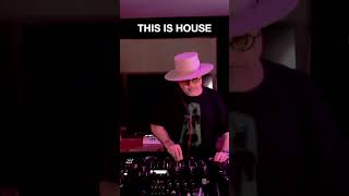 Louie Vega nos muestra la verdadera esencia de House Music housemusic electronicmusicdj [upl. by Sarita]