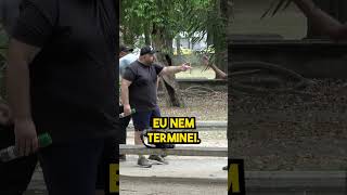 Fazendo uma linda arte na camisa e ainda reclama Vida de artista é complicada 😂 shorts [upl. by Green]