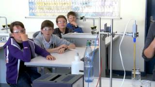 Chemie in der Schule  probieren statt studieren [upl. by Etnor255]