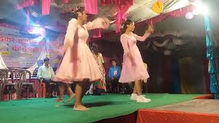 aakhai ma sapana xa mutu vari chahana  tikapur dance  bijaynagar stage dance [upl. by Boggers]