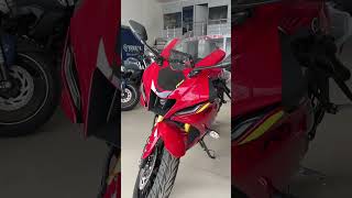 Yamaha R15 V4 Red vs Black vs Racing Blue [upl. by Steinman]