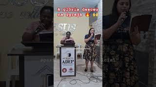 Irmãs louvam e o Espírito Santo age na igreja shorts shortvideo shortsviral youtube music [upl. by Melina597]