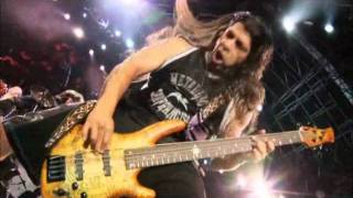 Metallica For Whom The Bell Tolls Live in Mexico City w Bass Solo [upl. by Eatnoed]