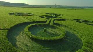 Stanton St Bernard CROP CIRCLE 2552017 4k60p [upl. by Honeyman]